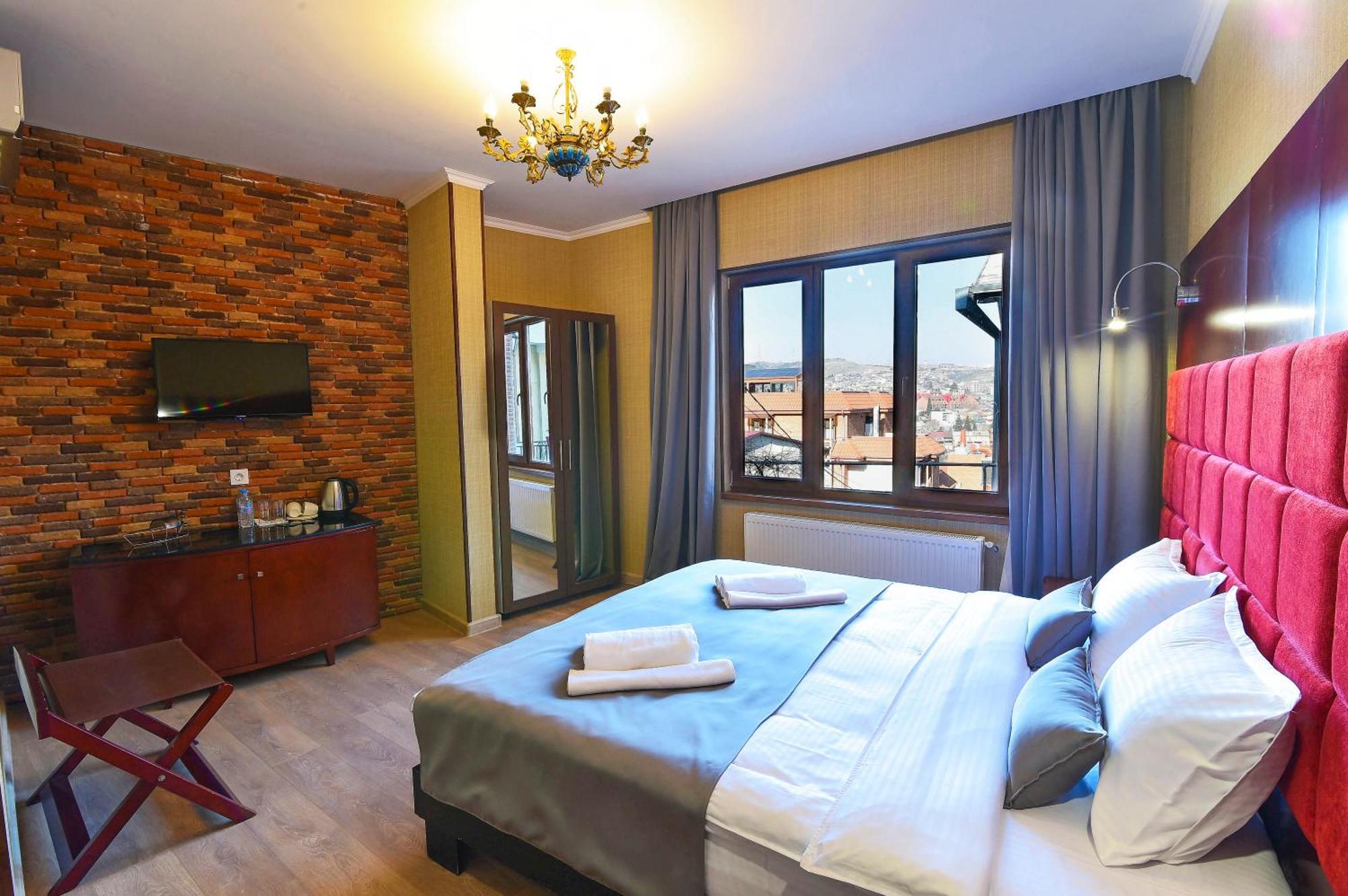 Kraveli Hotel Tbilisi Luaran gambar