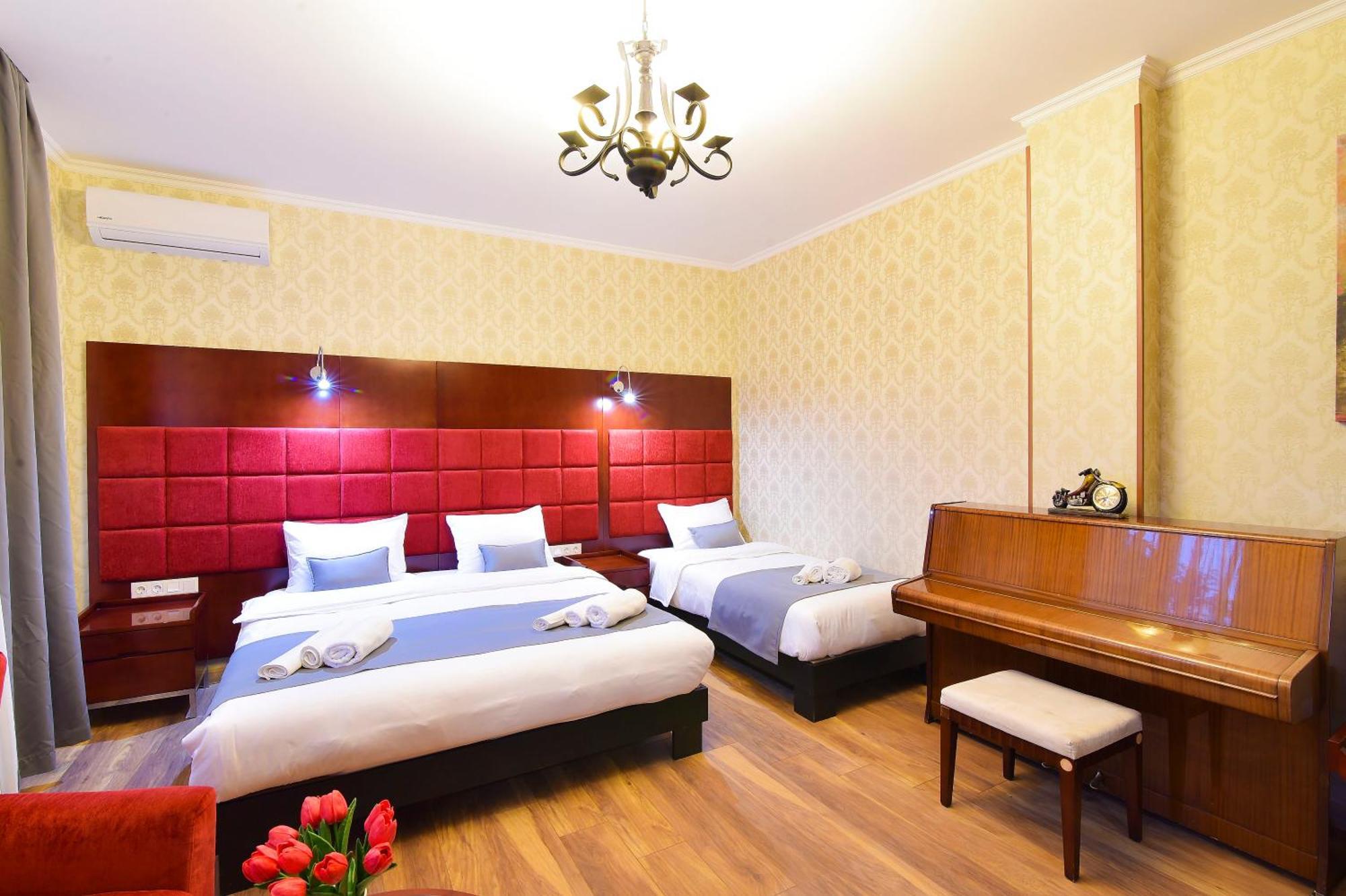 Kraveli Hotel Tbilisi Luaran gambar