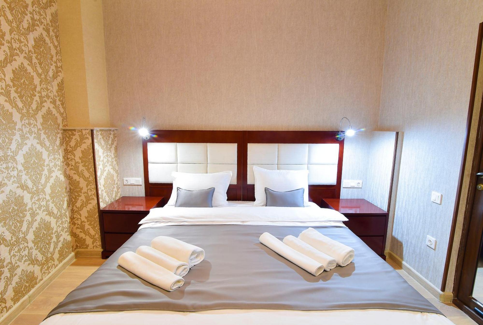 Kraveli Hotel Tbilisi Luaran gambar