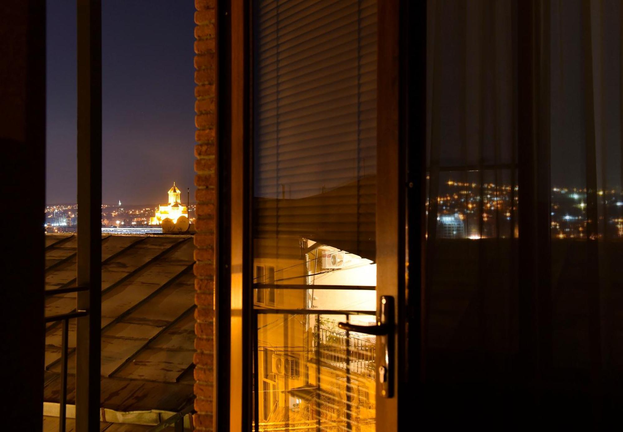Kraveli Hotel Tbilisi Luaran gambar