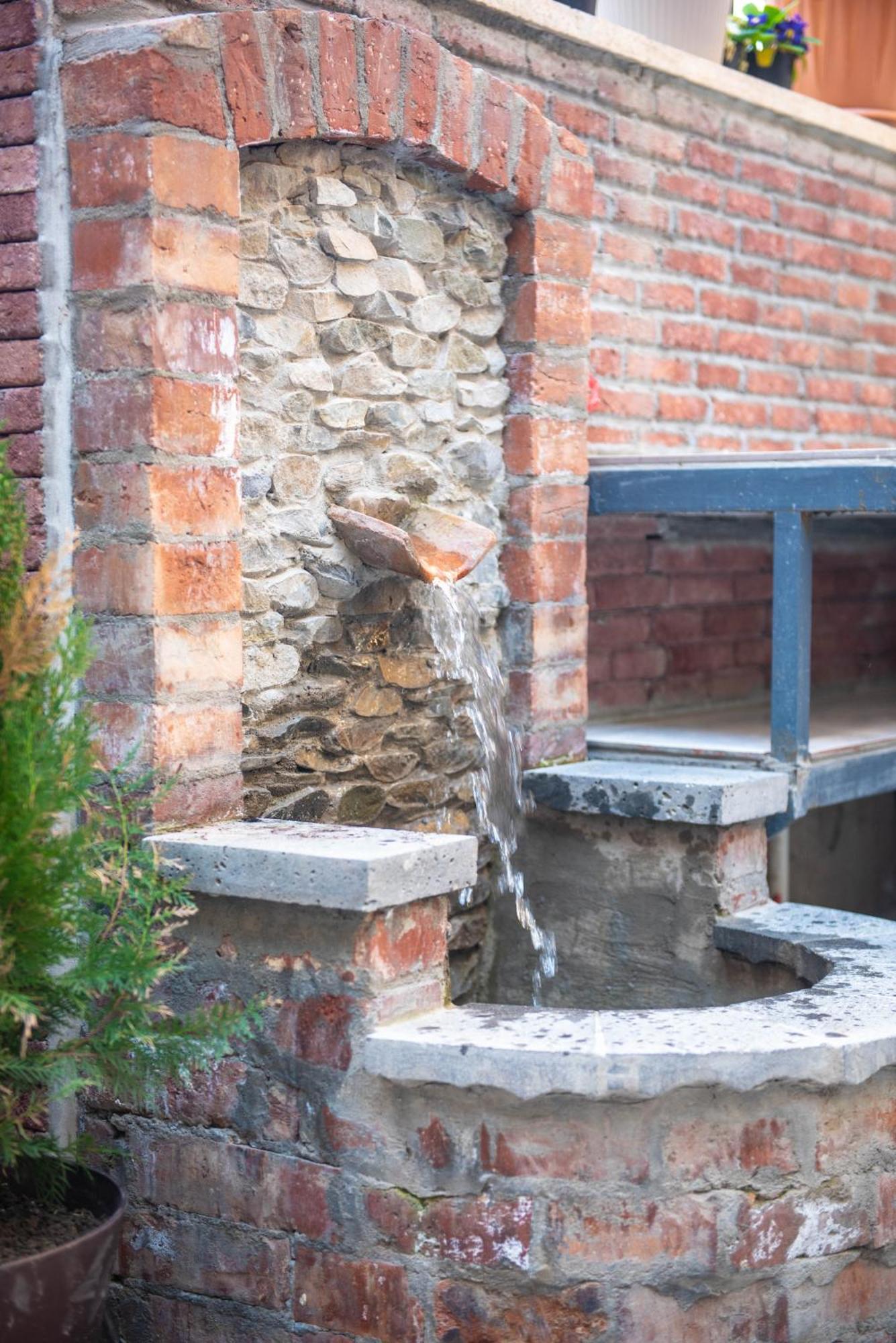 Kraveli Hotel Tbilisi Luaran gambar