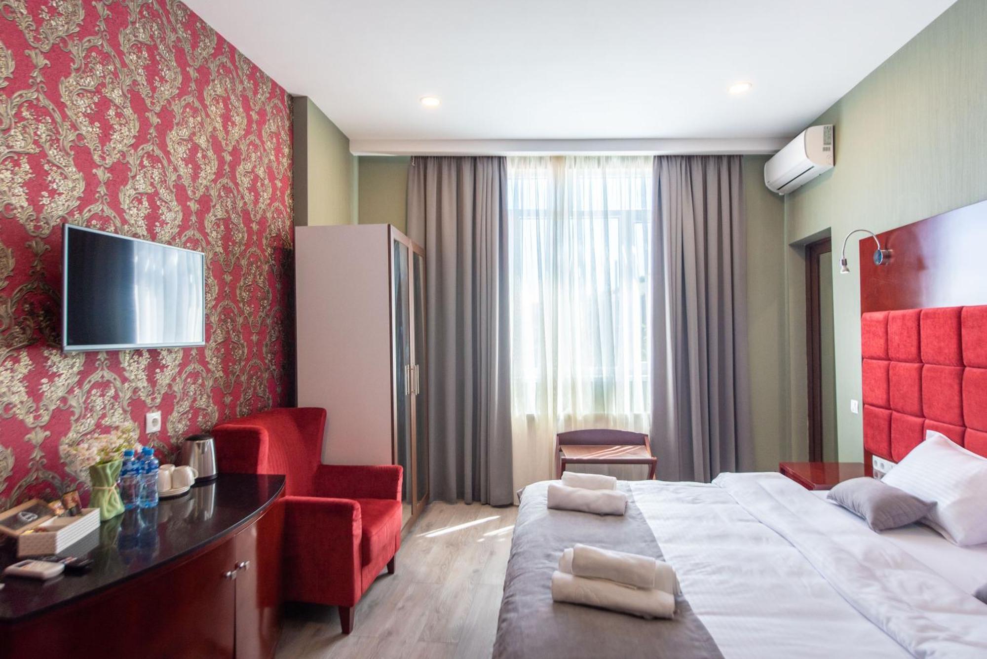 Kraveli Hotel Tbilisi Luaran gambar