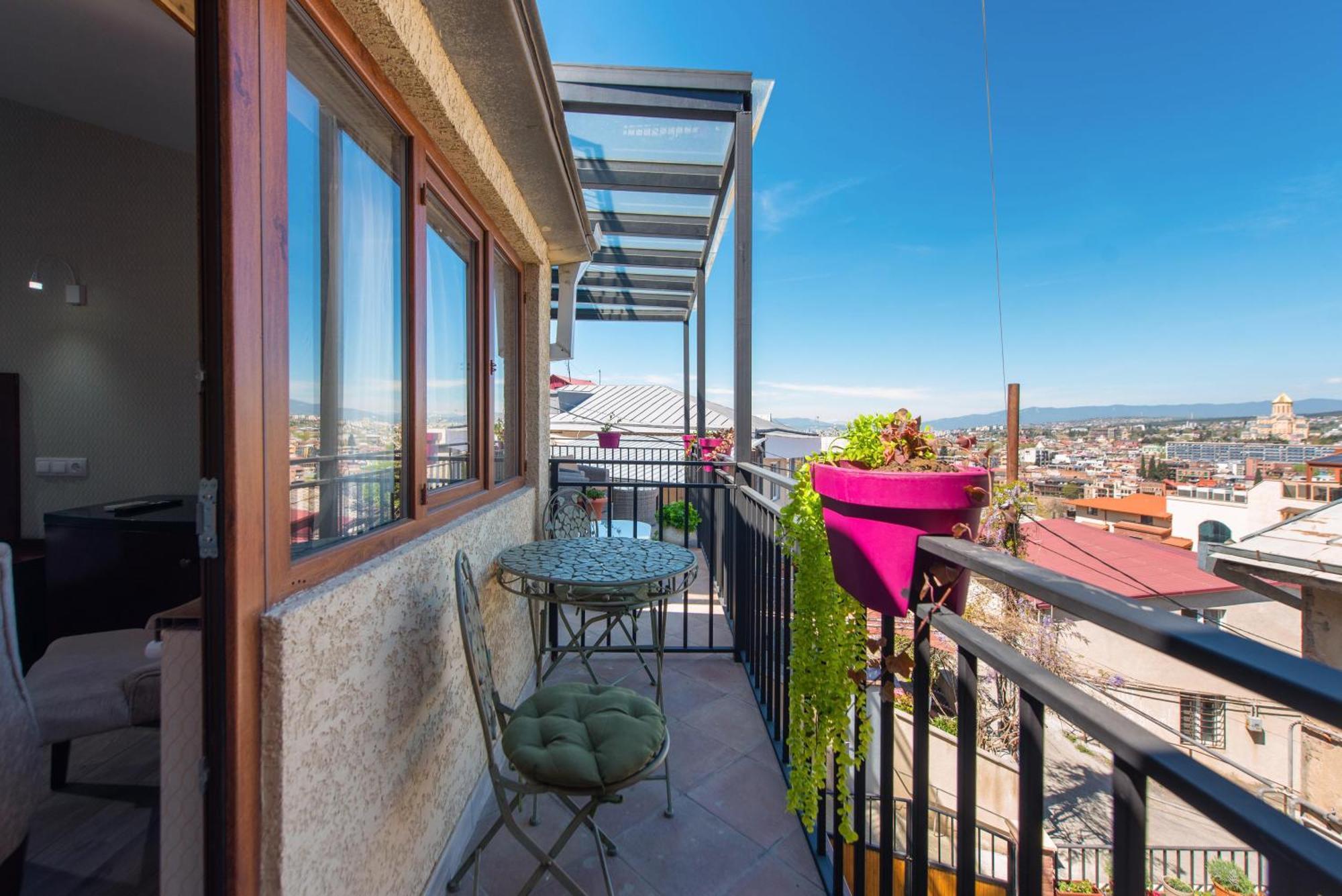 Kraveli Hotel Tbilisi Luaran gambar